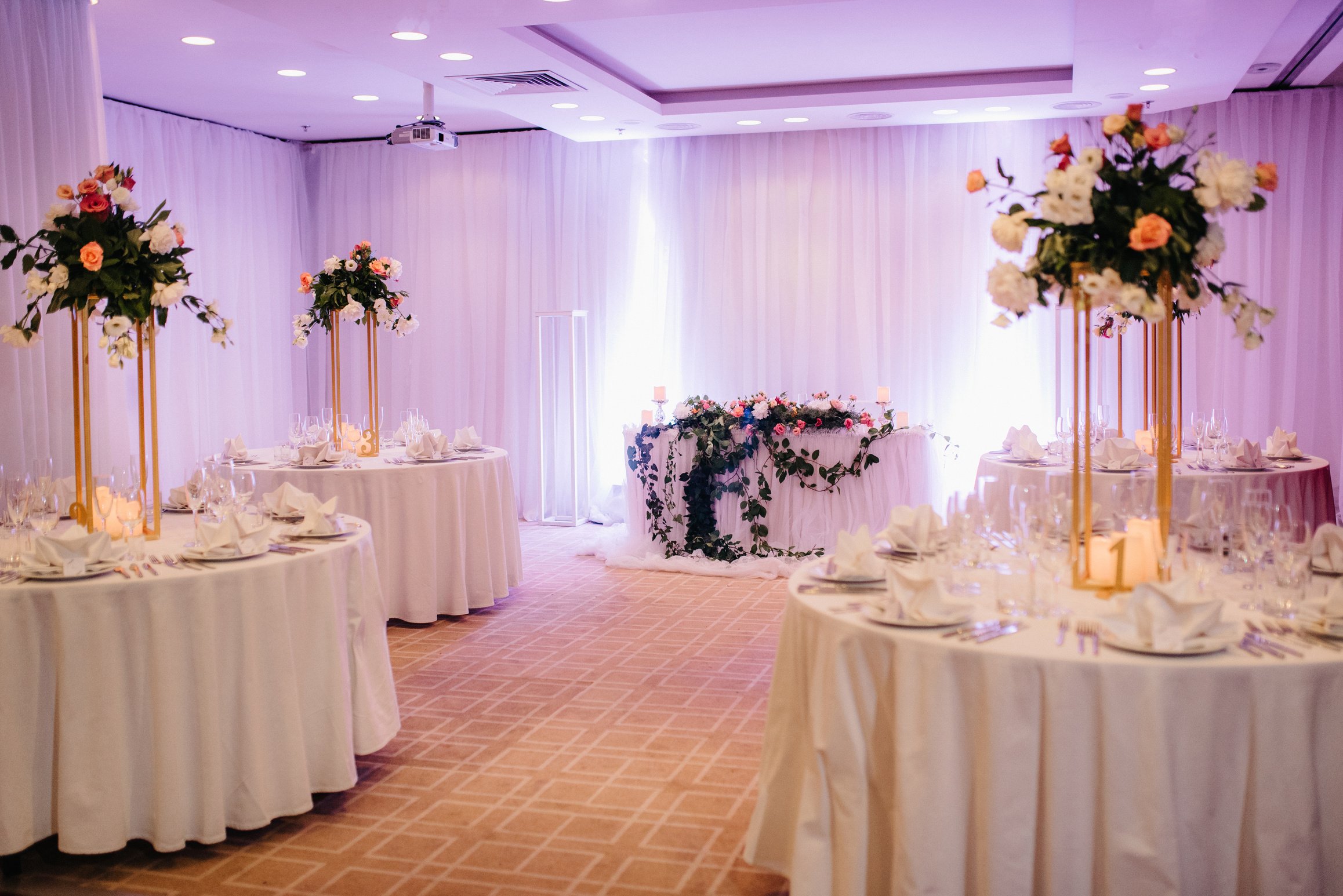 Banquet Hall for Wedding Reception 